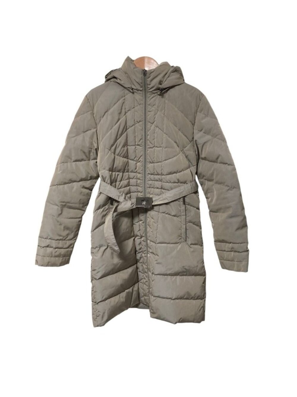 Moncler Montana Hooded Down Coat 00 Greige Jacket
